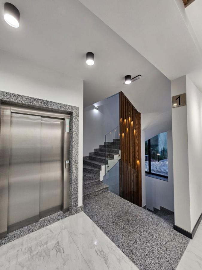 Orion Aparthotel Ереван Экстерьер фото