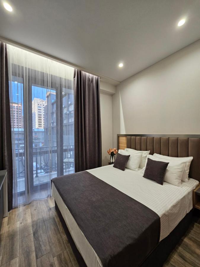 Orion Aparthotel Ереван Экстерьер фото