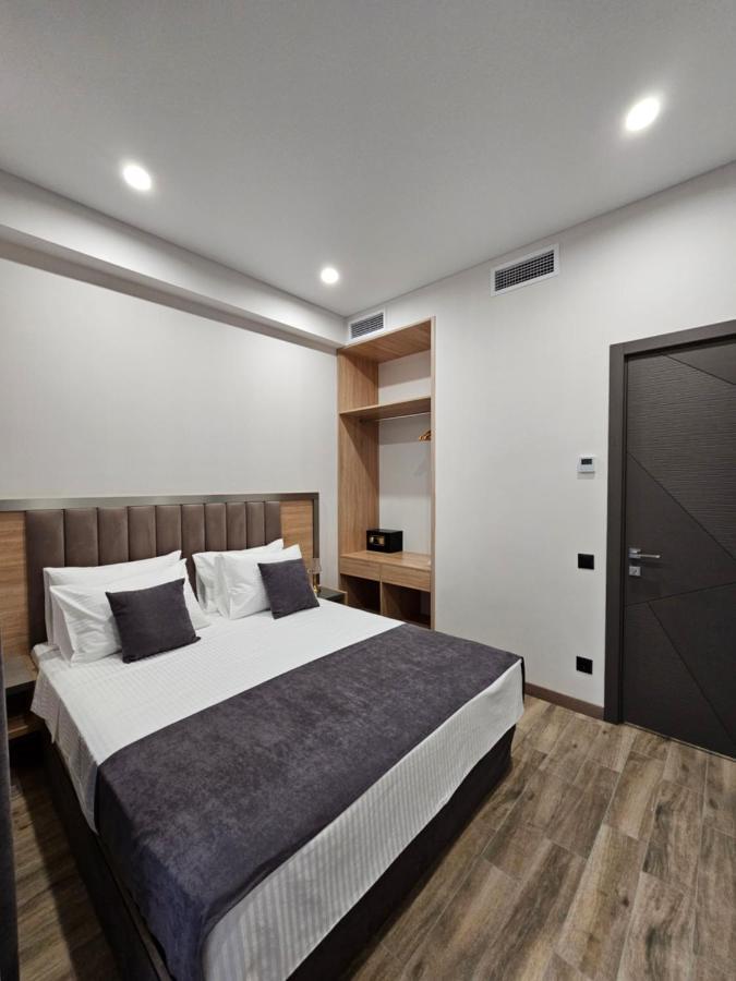 Orion Aparthotel Ереван Экстерьер фото